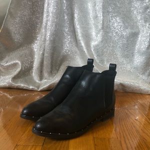 Black ankle booties